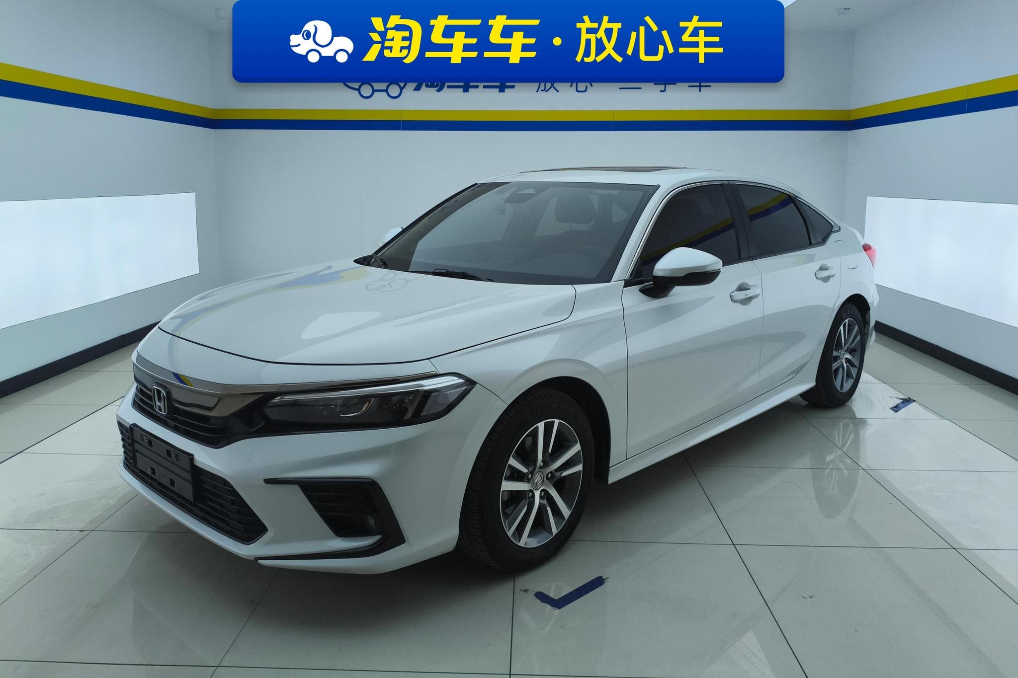 Main__Slider__Photo:undefined undefined 2022-0