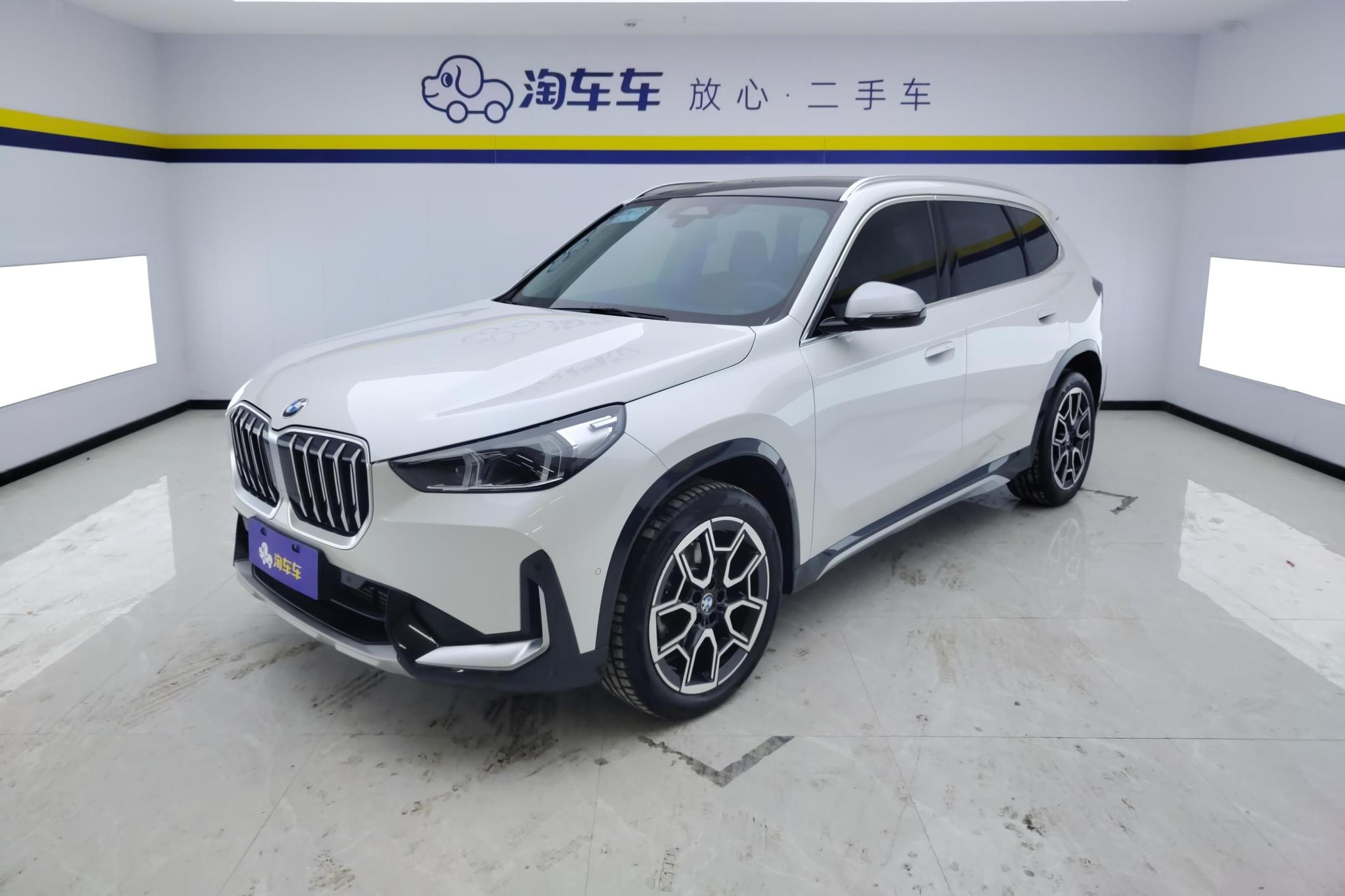 Main__Slider__Photo:undefined undefined 2023-0
