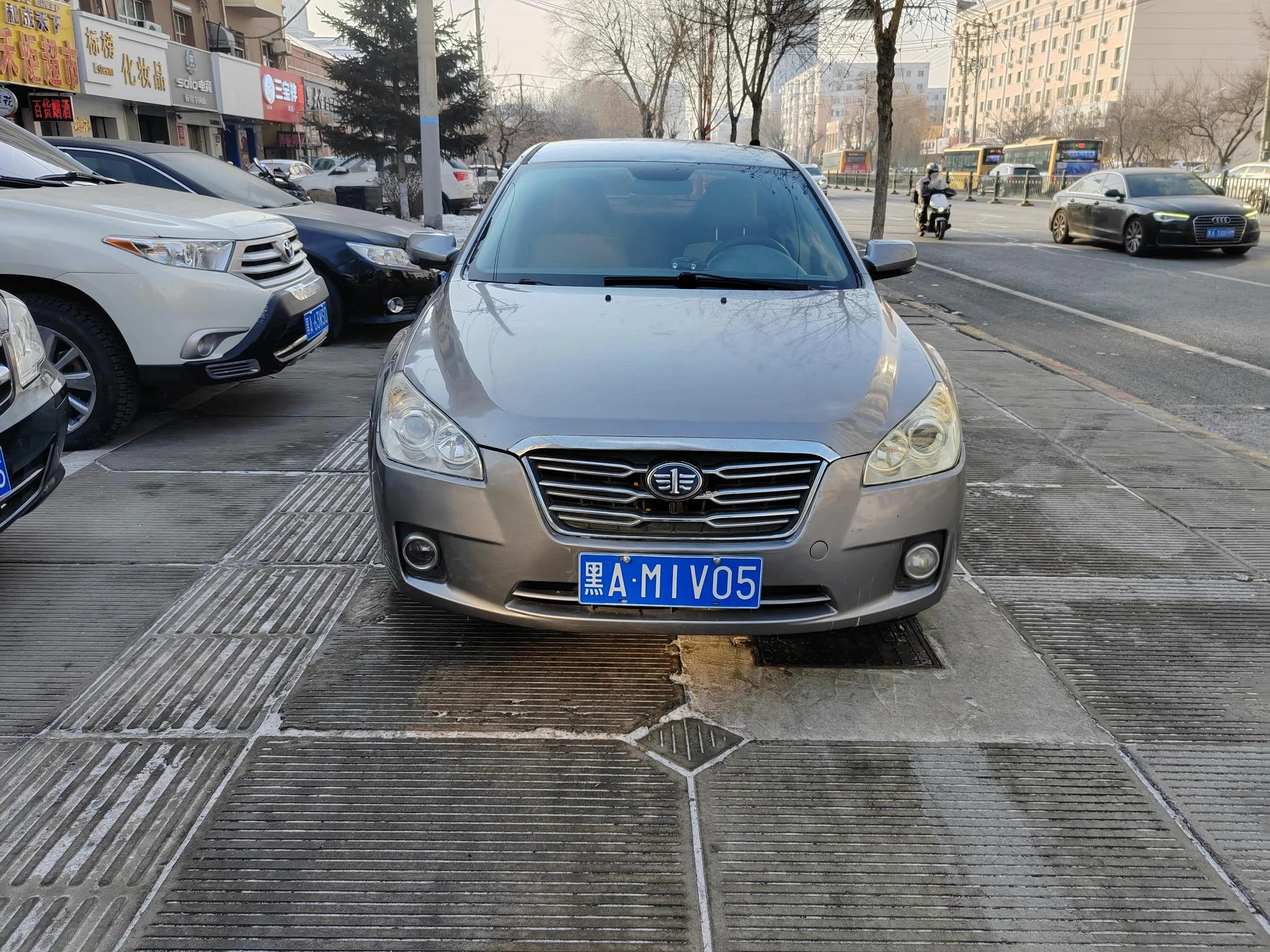 Main__Slider__Photo:undefined undefined 2013-1