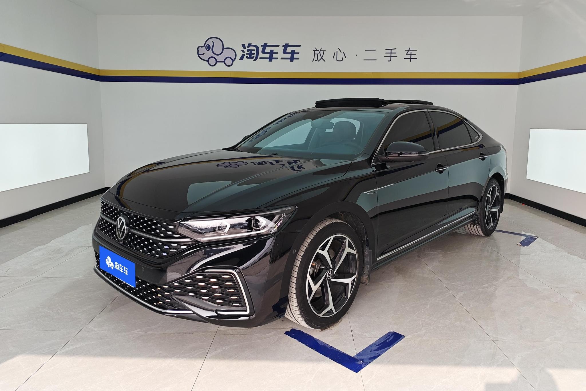 Main__Slider__Photo:undefined undefined 2023-0