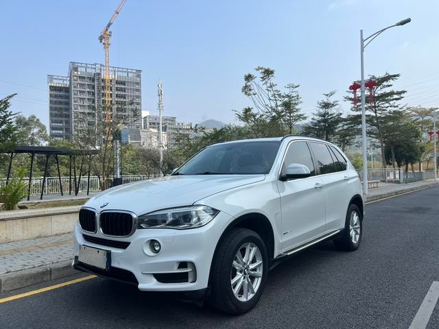 Main__Slider__Photo:undefined undefined 2015-0