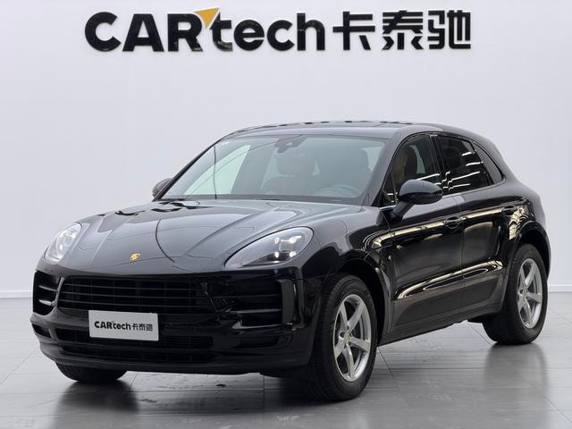 Main__Slider__Photo:undefined undefined 2021-0