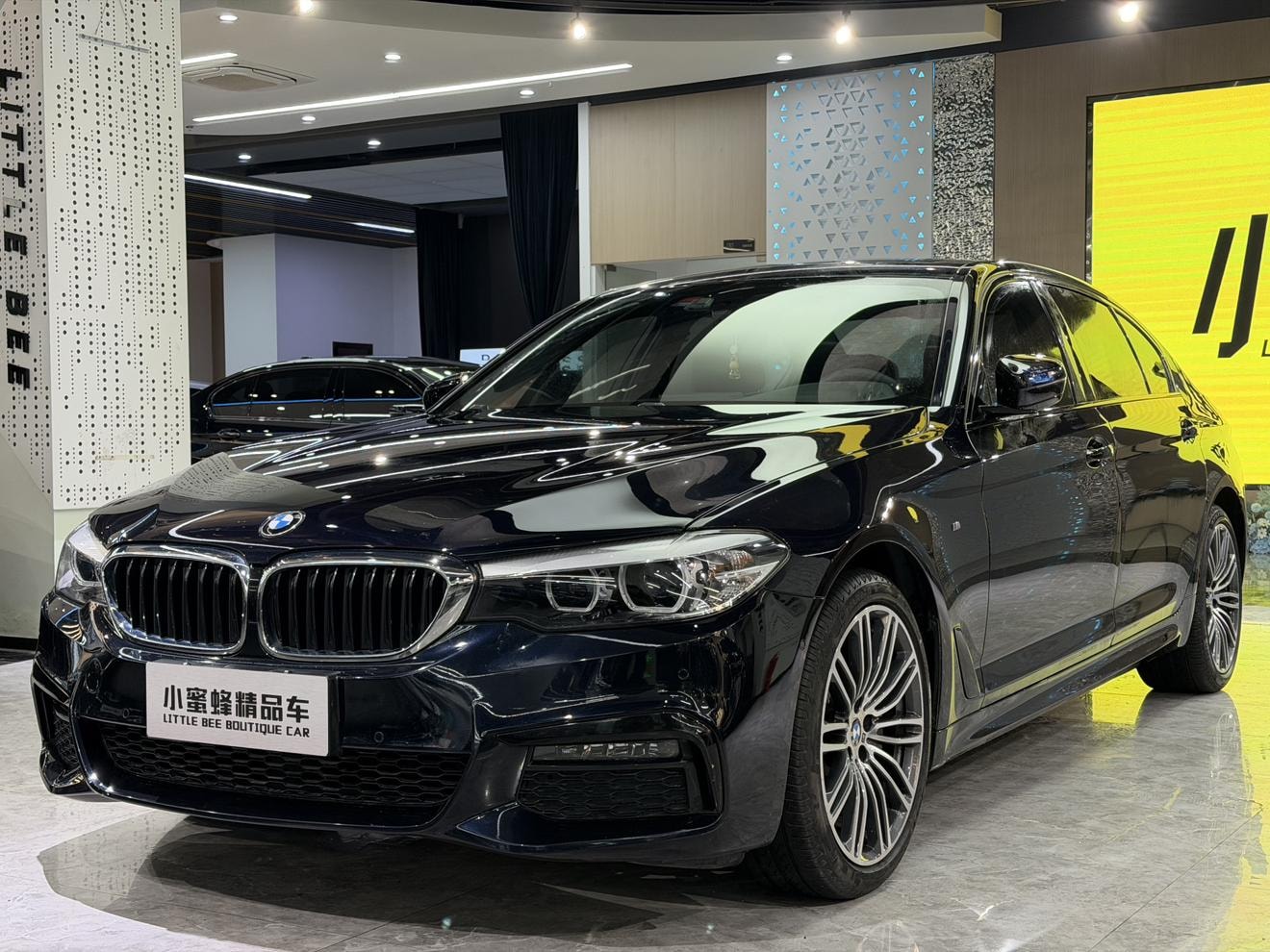 Main__Slider__Photo:undefined undefined 2019-0