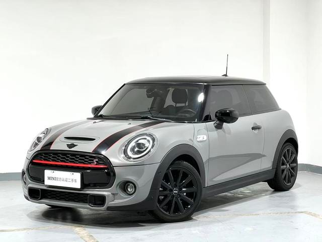 Main__Slider__Photo:undefined undefined 2021-0