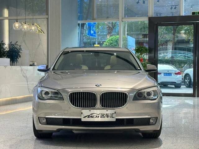 Main__Slider__Photo:undefined undefined 2011-1