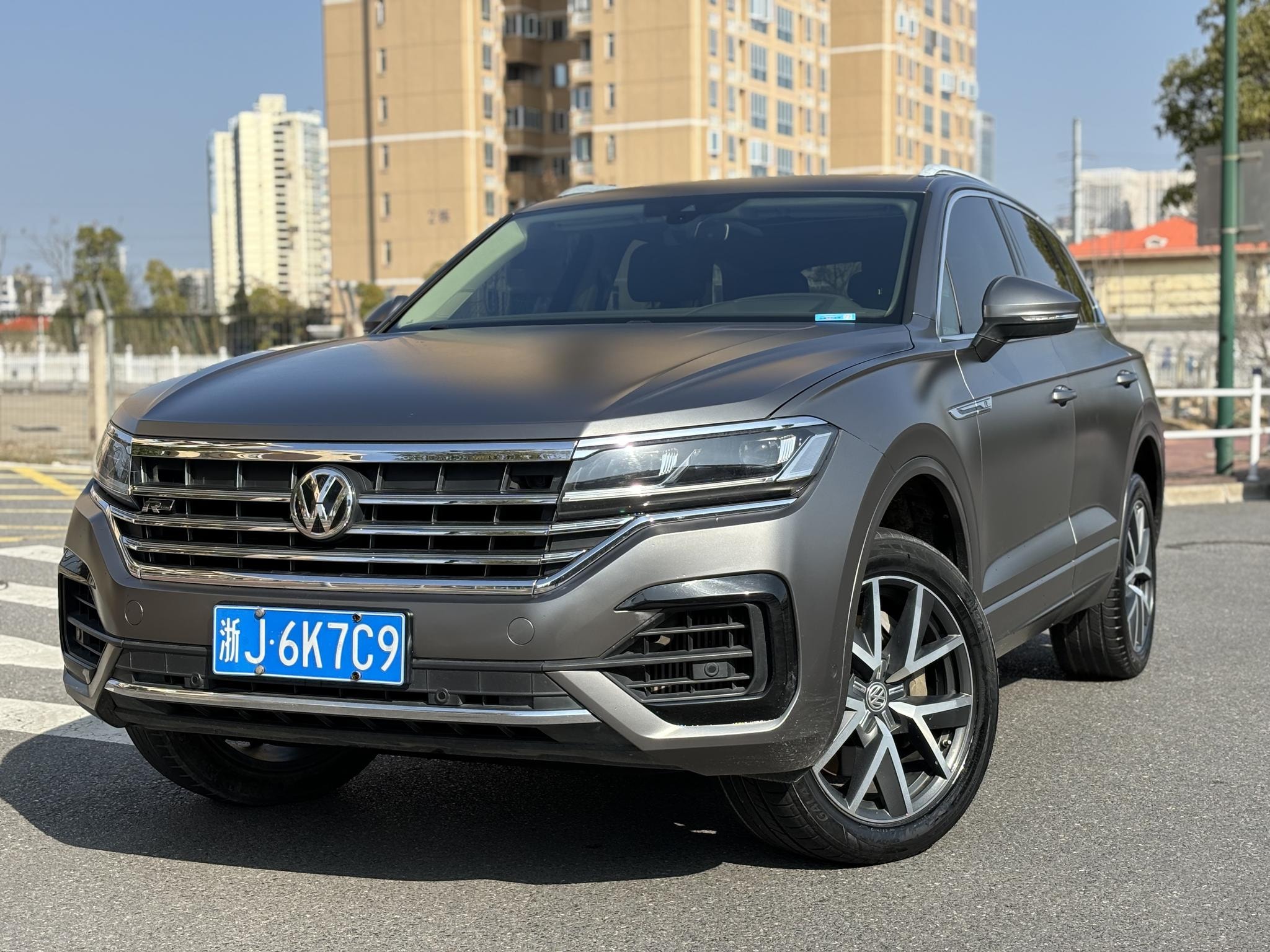 Main__Slider__Photo:undefined undefined 2019-0