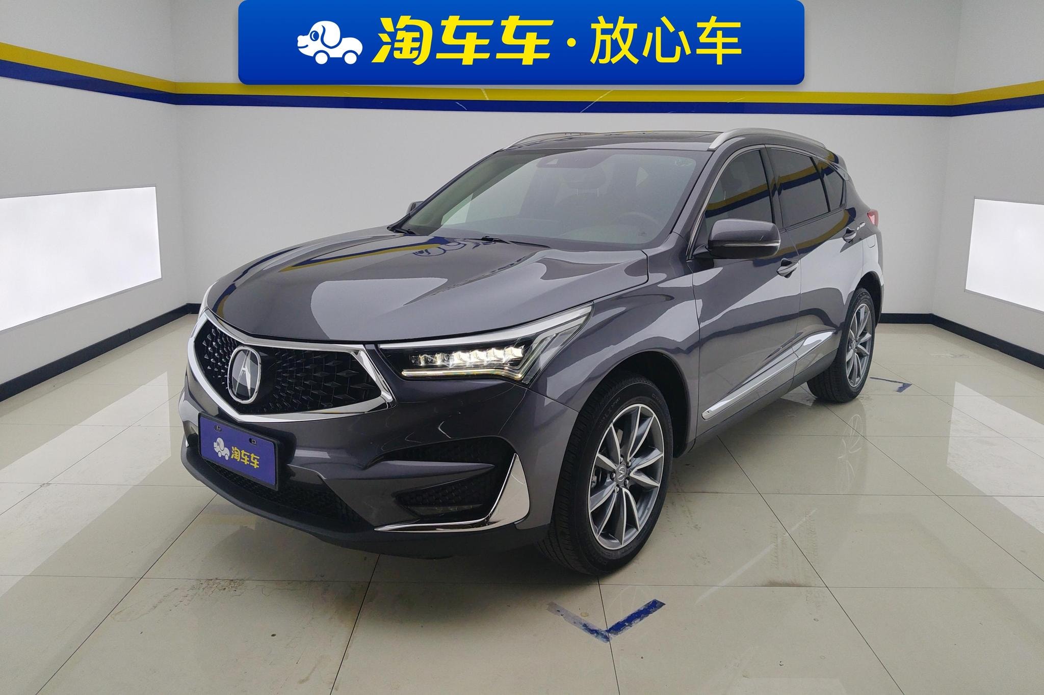 Main__Slider__Photo:undefined undefined 2019-0
