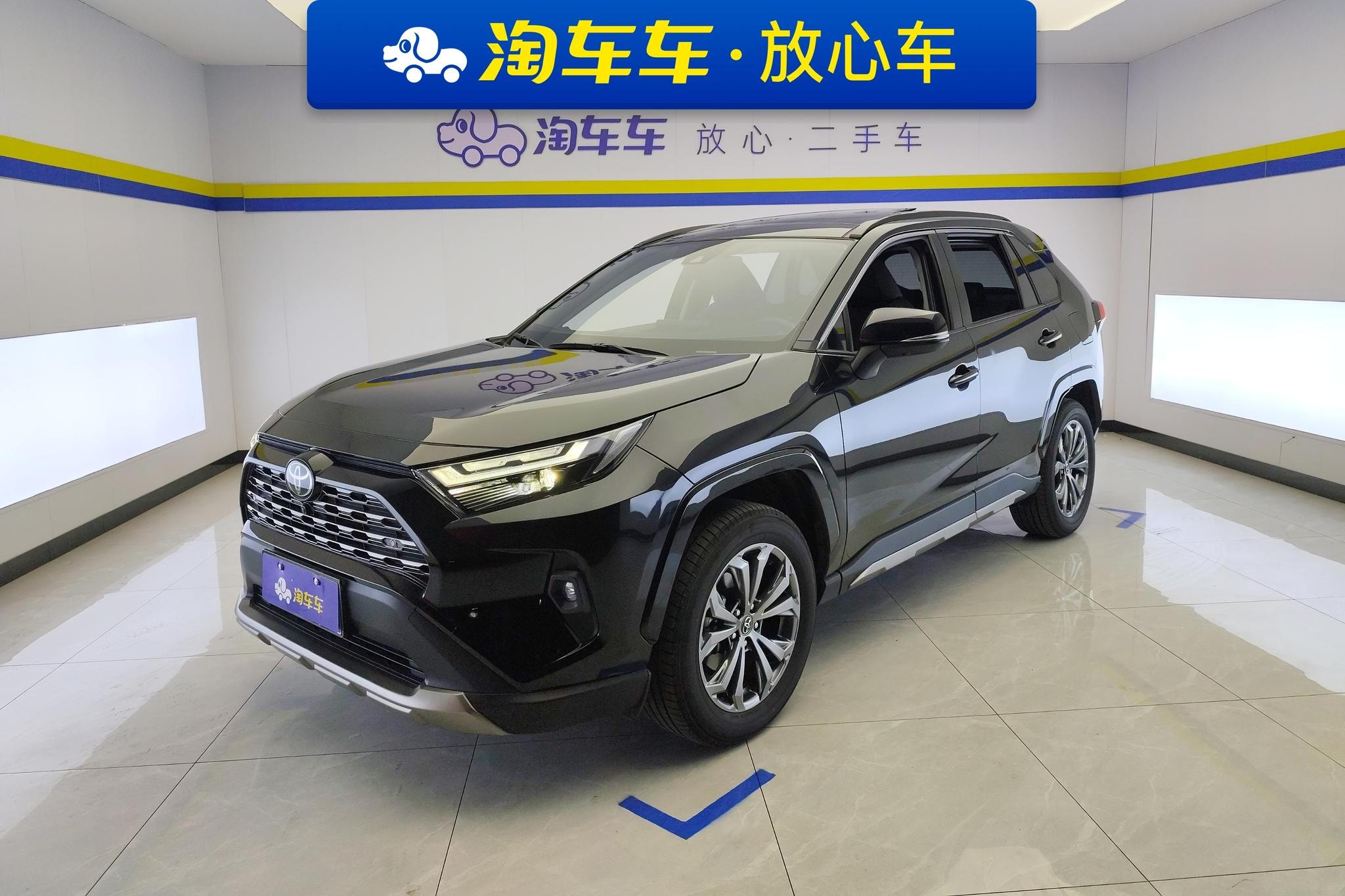 Main__Slider__Photo:undefined undefined 2024-0