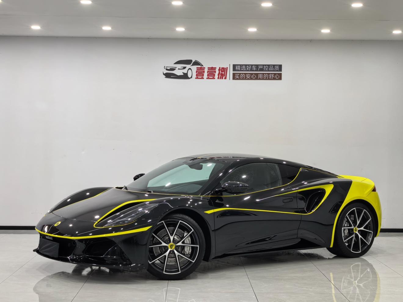 Main__Slider__Photo:undefined undefined 2022-0