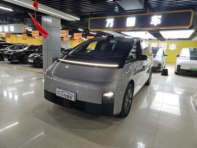 Main__Slider__Photo:undefined undefined 2024-0