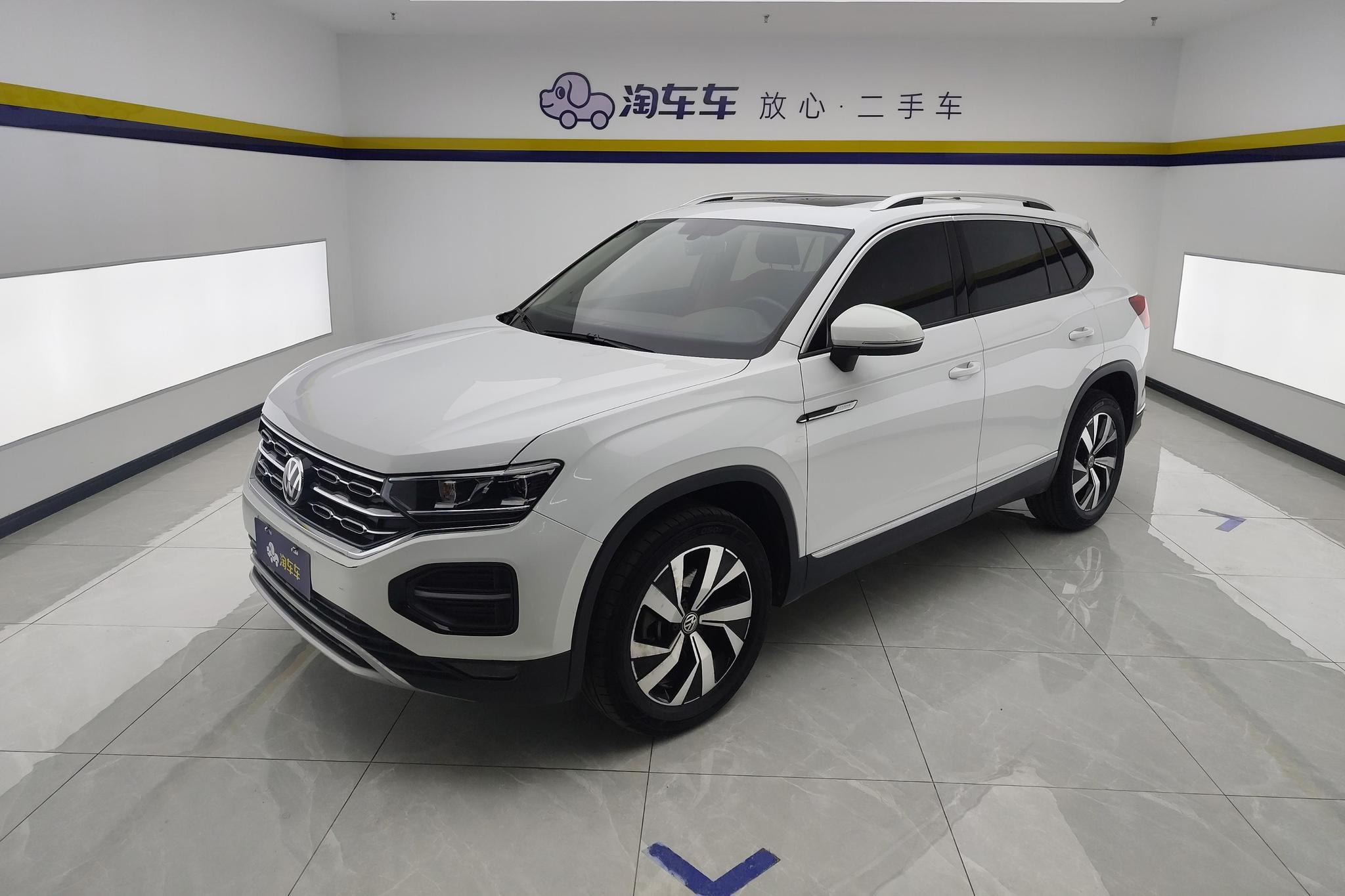 Main__Slider__Photo:undefined undefined 2020-0