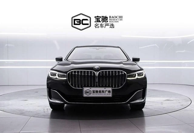 Main__Slider__Photo:undefined undefined 2019-1