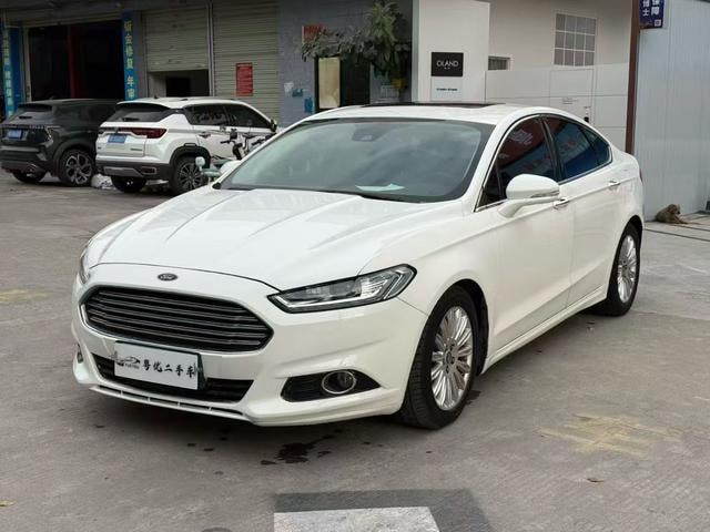 Main__Slider__Photo:undefined undefined 2013-0