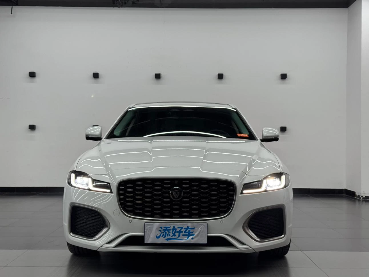 Main__Slider__Photo:undefined undefined 2021-1
