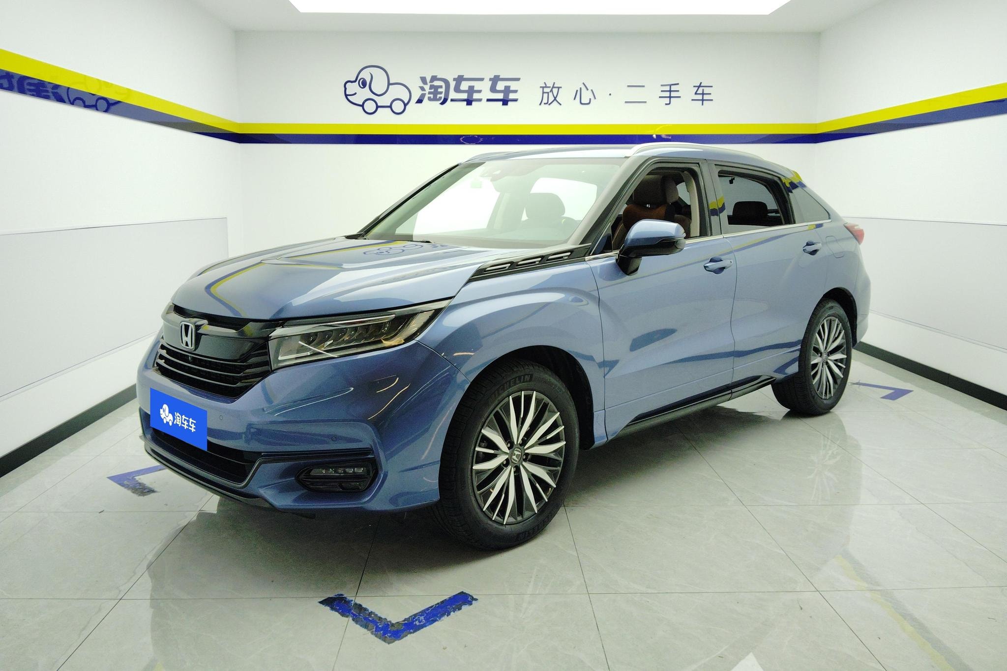 Main__Slider__Photo:undefined undefined 2020-0