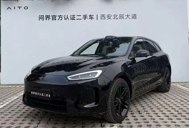 Main__Slider__Photo:undefined undefined 2025-0