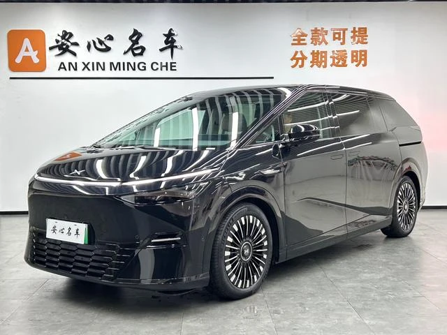 Main__Slider__Photo:undefined undefined 2025-0