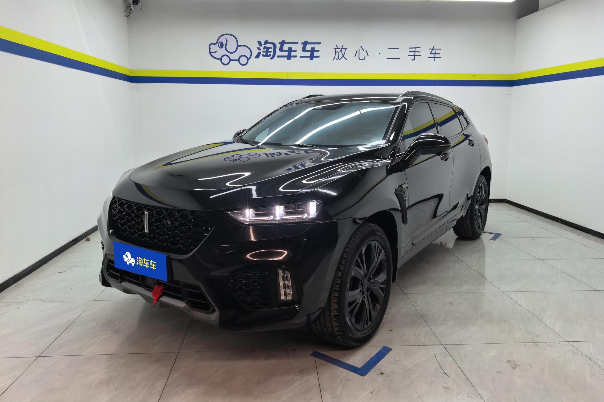 Main__Slider__Photo:undefined undefined 2019-0