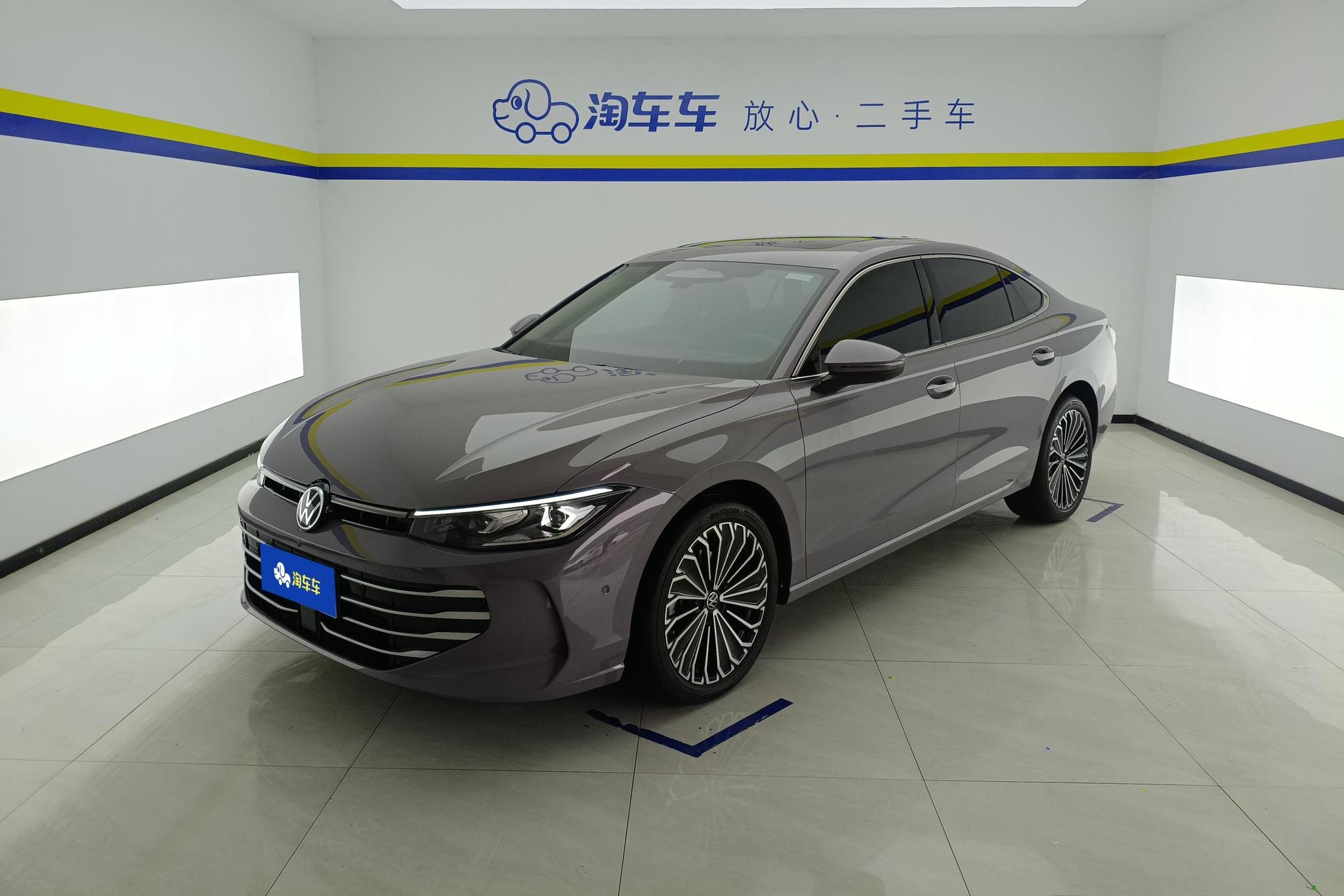 Main__Slider__Photo:undefined undefined 2025-0