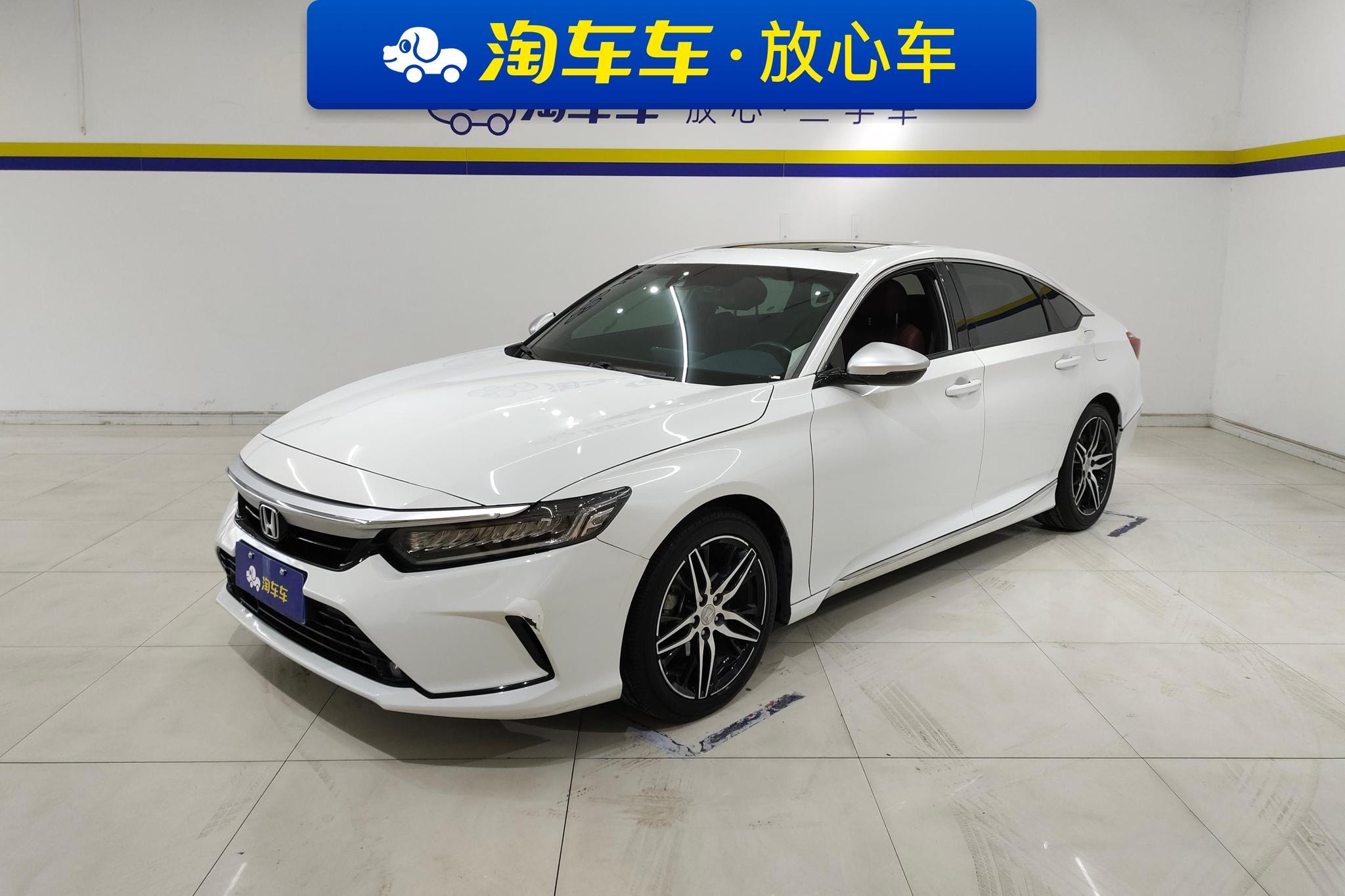 Main__Slider__Photo:undefined undefined 2022-0