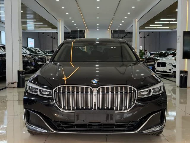 Main__Slider__Photo:undefined undefined 2021-1