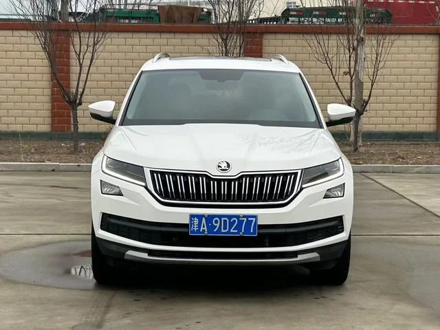 Main__Slider__Photo:undefined undefined 2019-1