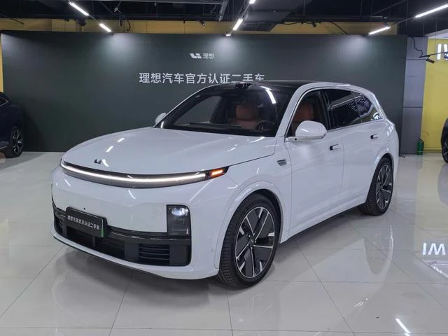 Main__Slider__Photo:undefined undefined 2025-0
