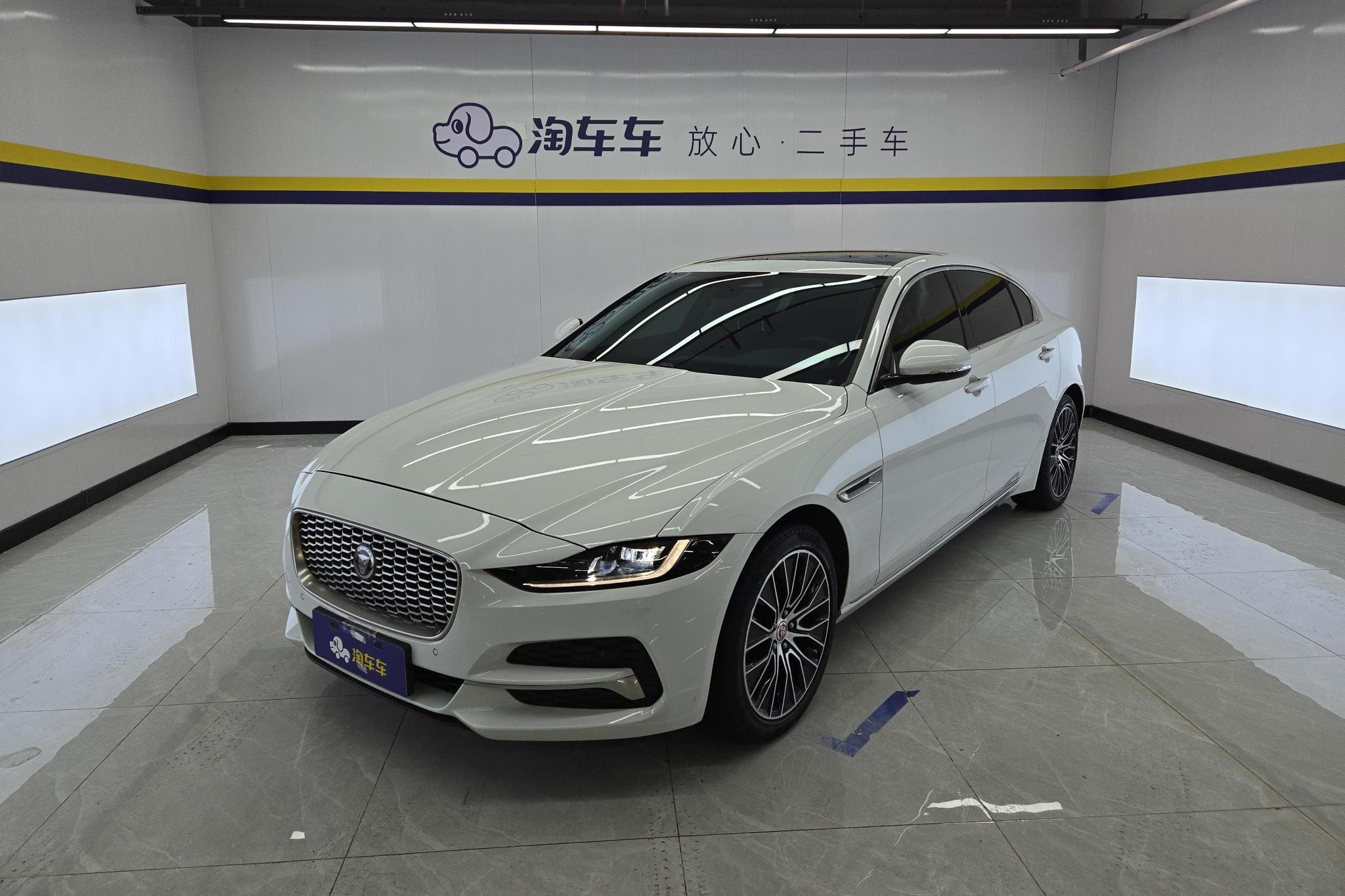Main__Slider__Photo:undefined undefined 2021-0
