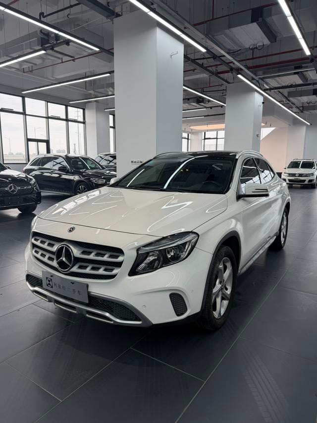 Main__Slider__Photo:undefined undefined 2019-0