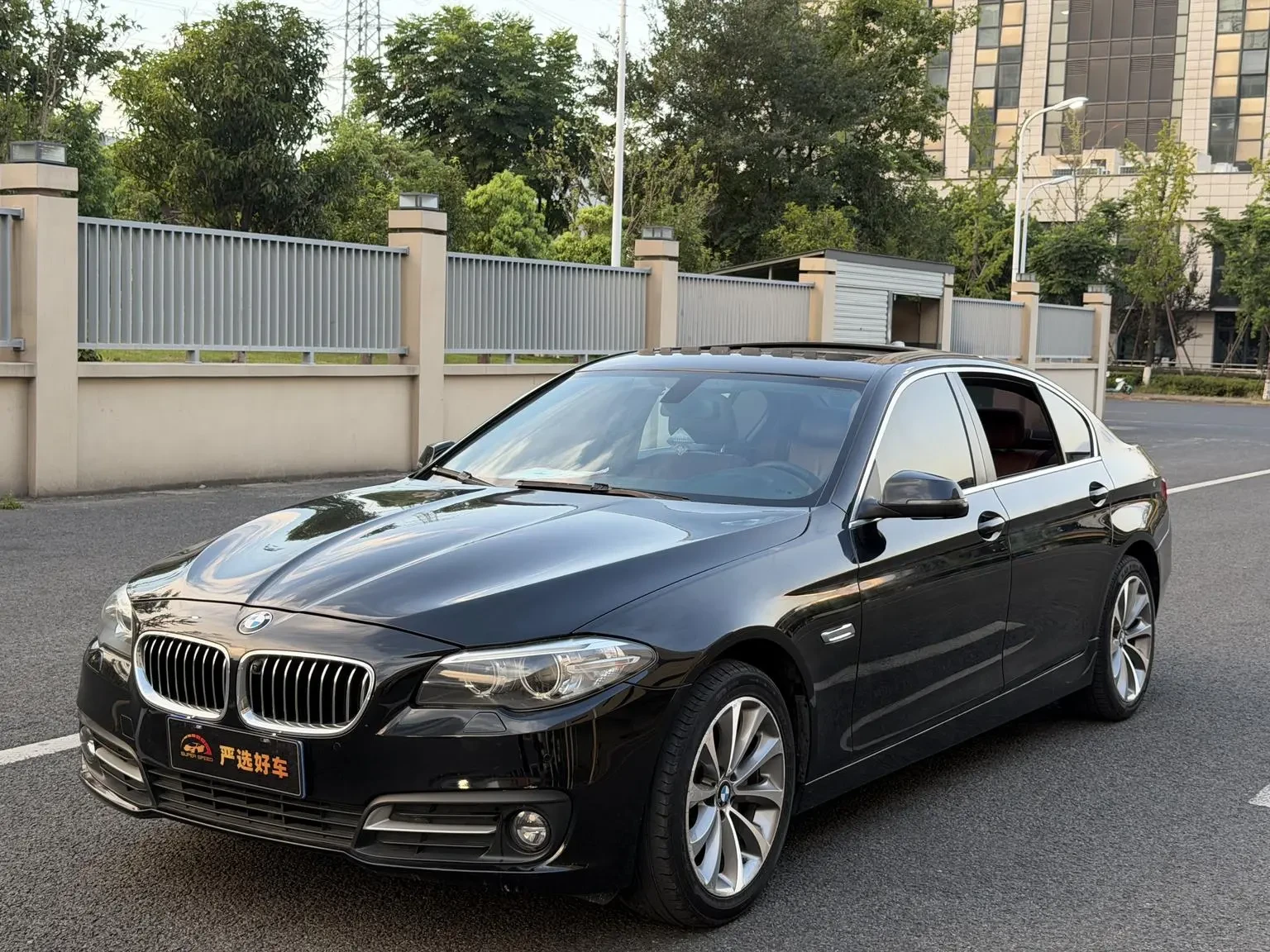 Main__Slider__Photo:undefined undefined 2014-0