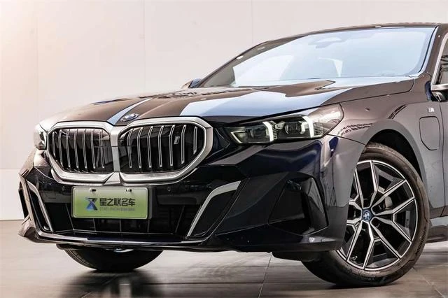 Main__Slider__Photo:undefined undefined 2025-1