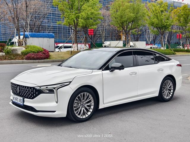 Main__Slider__Photo:undefined undefined 2023-0