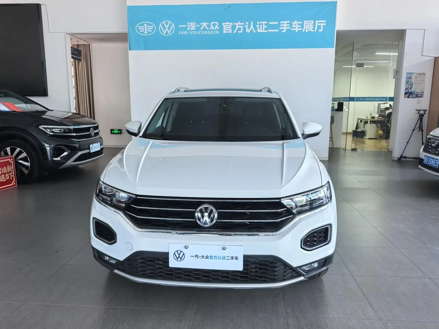 Main__Slider__Photo:undefined undefined 2019-1