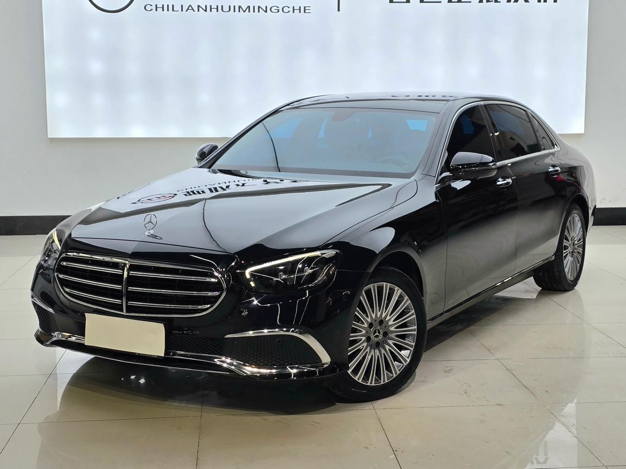 Main__Slider__Photo:undefined undefined 2023-0