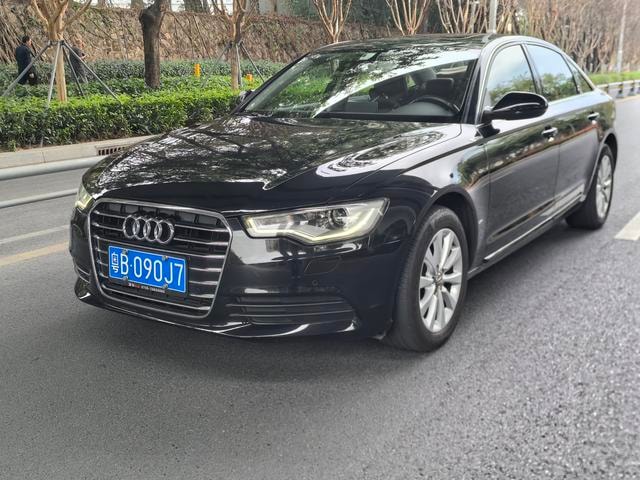 Main__Slider__Photo:undefined undefined 2015-0