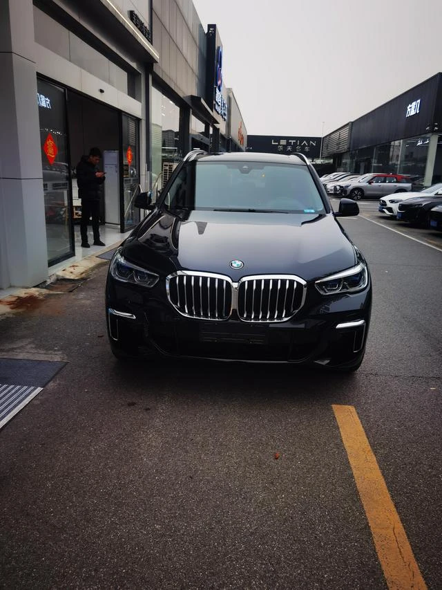 Main__Slider__Photo:undefined undefined 2022-1