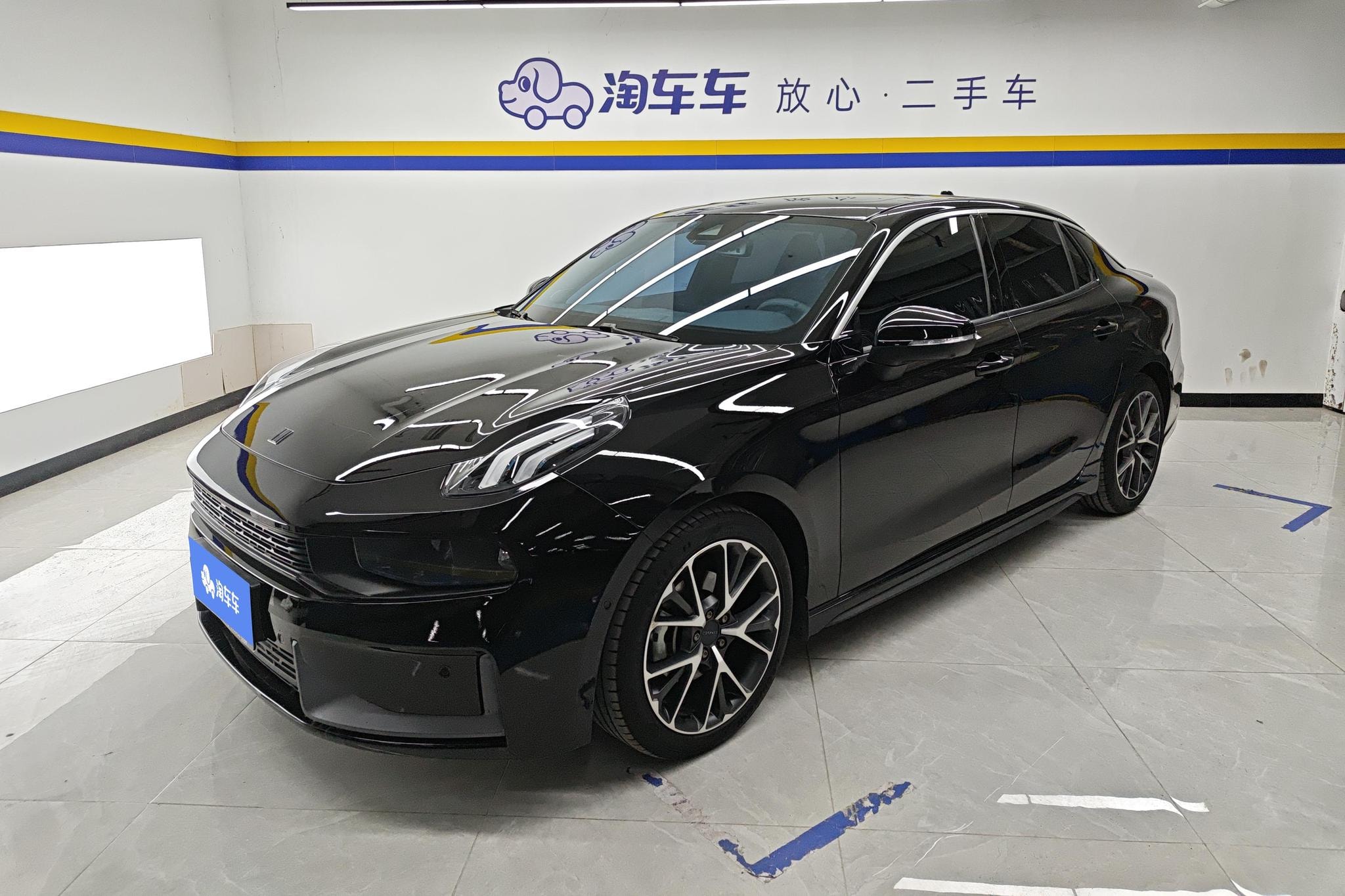 Main__Slider__Photo:undefined undefined 2022-0