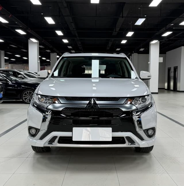 Main__Slider__Photo:undefined undefined 2021-1