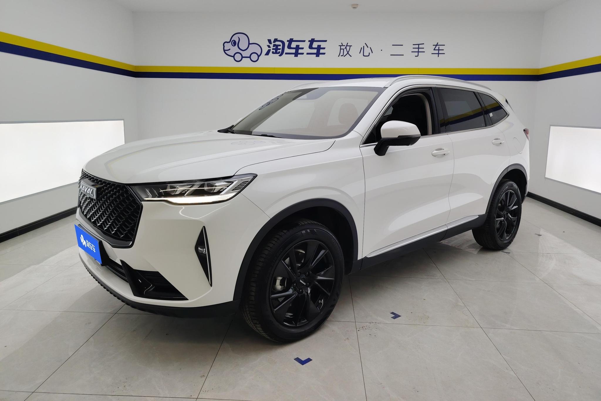 Main__Slider__Photo:undefined undefined 2021-0