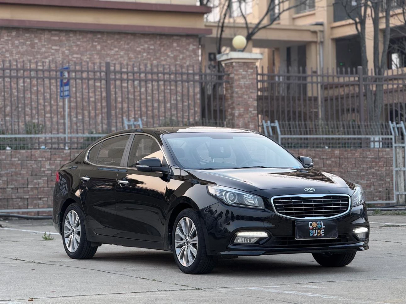 Main__Slider__Photo:undefined undefined 2015-1