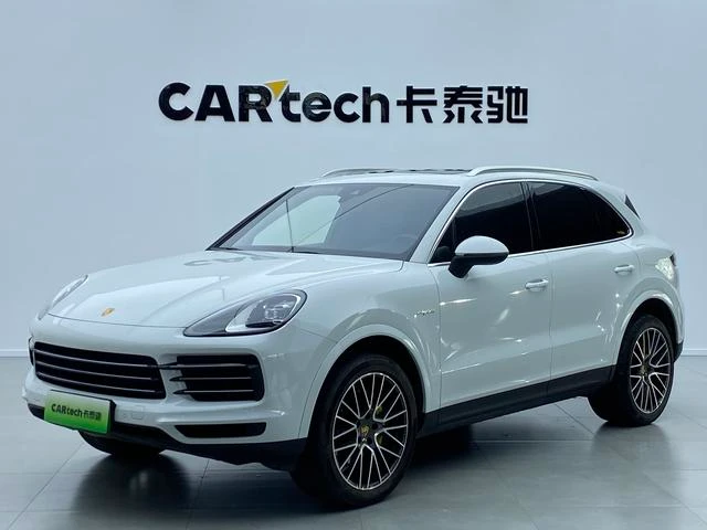 Main__Slider__Photo:undefined undefined 2023-0