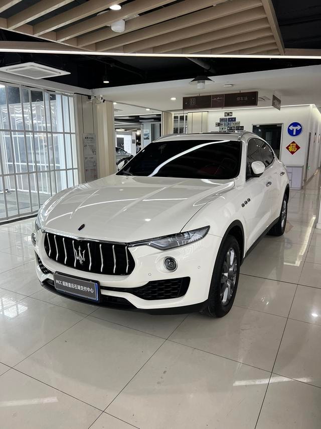 Main__Slider__Photo:undefined undefined 2019-0