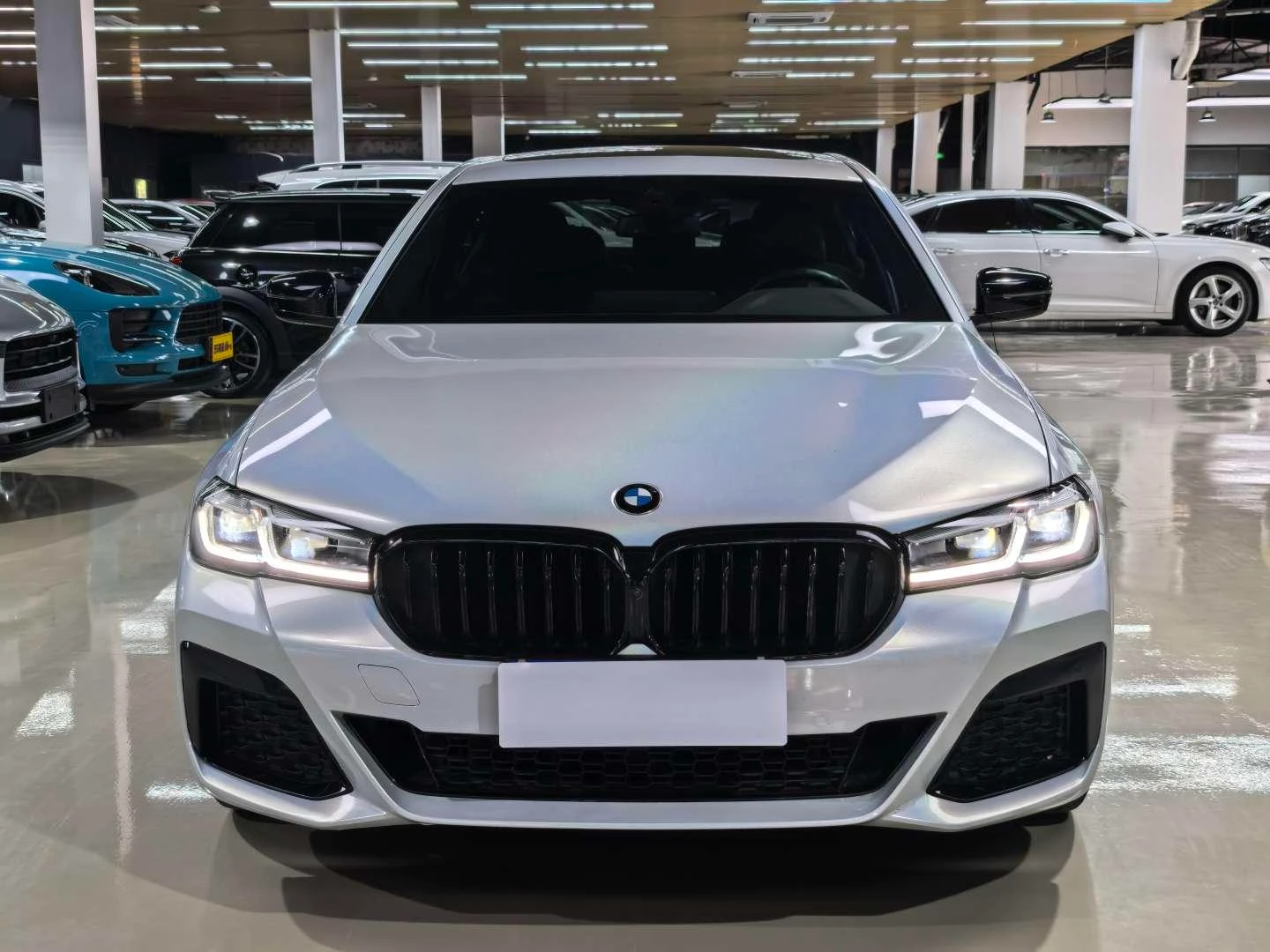 Main__Slider__Photo:undefined undefined 2022-1