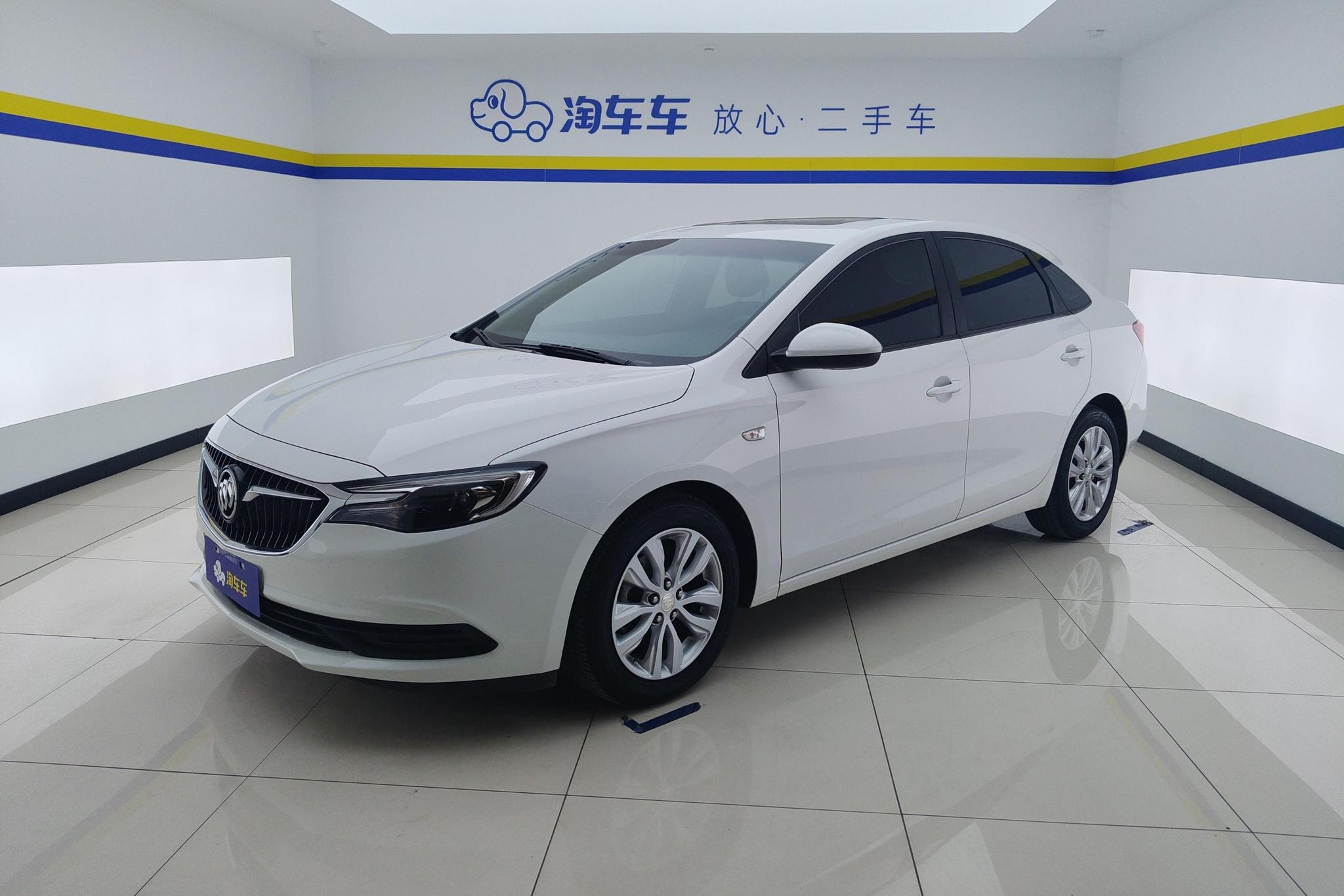Main__Slider__Photo:undefined undefined 2021-0