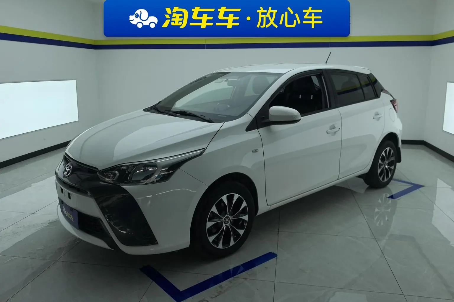 Main__Slider__Photo:undefined undefined 2016-0