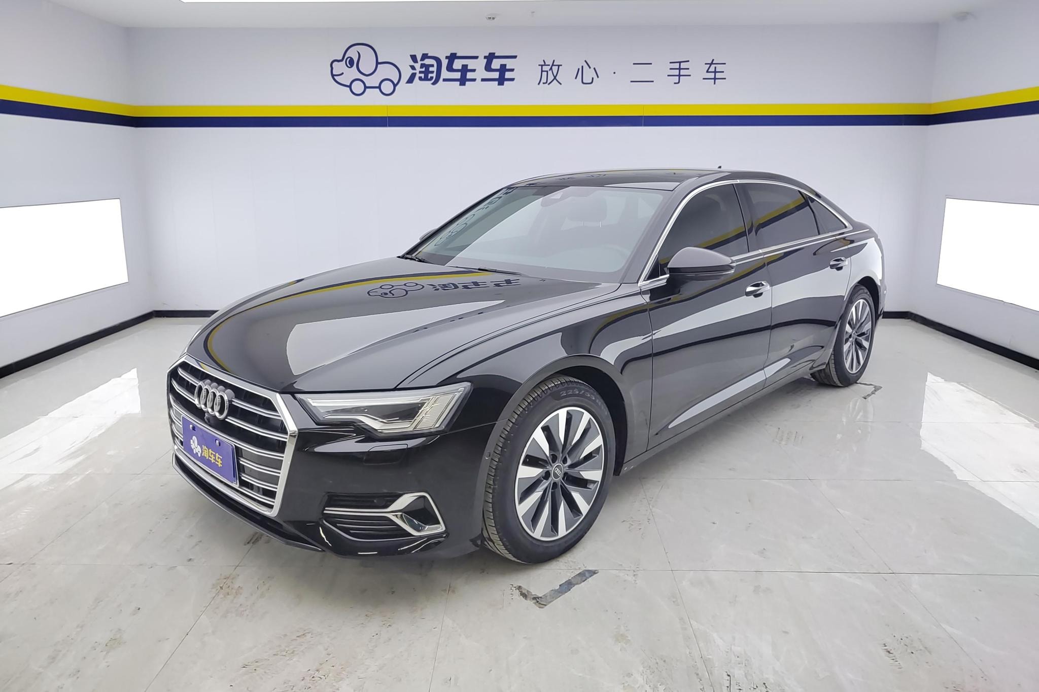 Main__Slider__Photo:undefined undefined 2023-0
