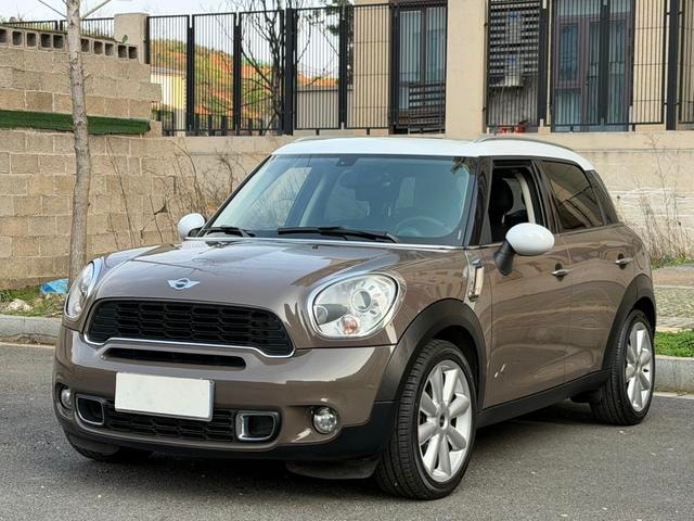 Main__Slider__Photo:undefined undefined 2011-0