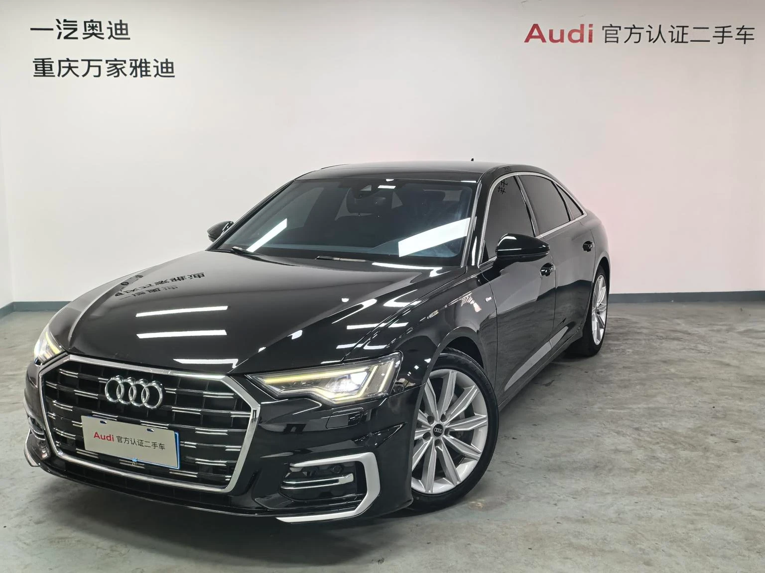 Main__Slider__Photo:undefined undefined 2023-0