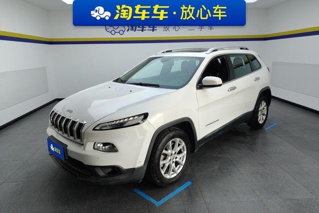 Main__Slider__Photo:undefined undefined 2016-0