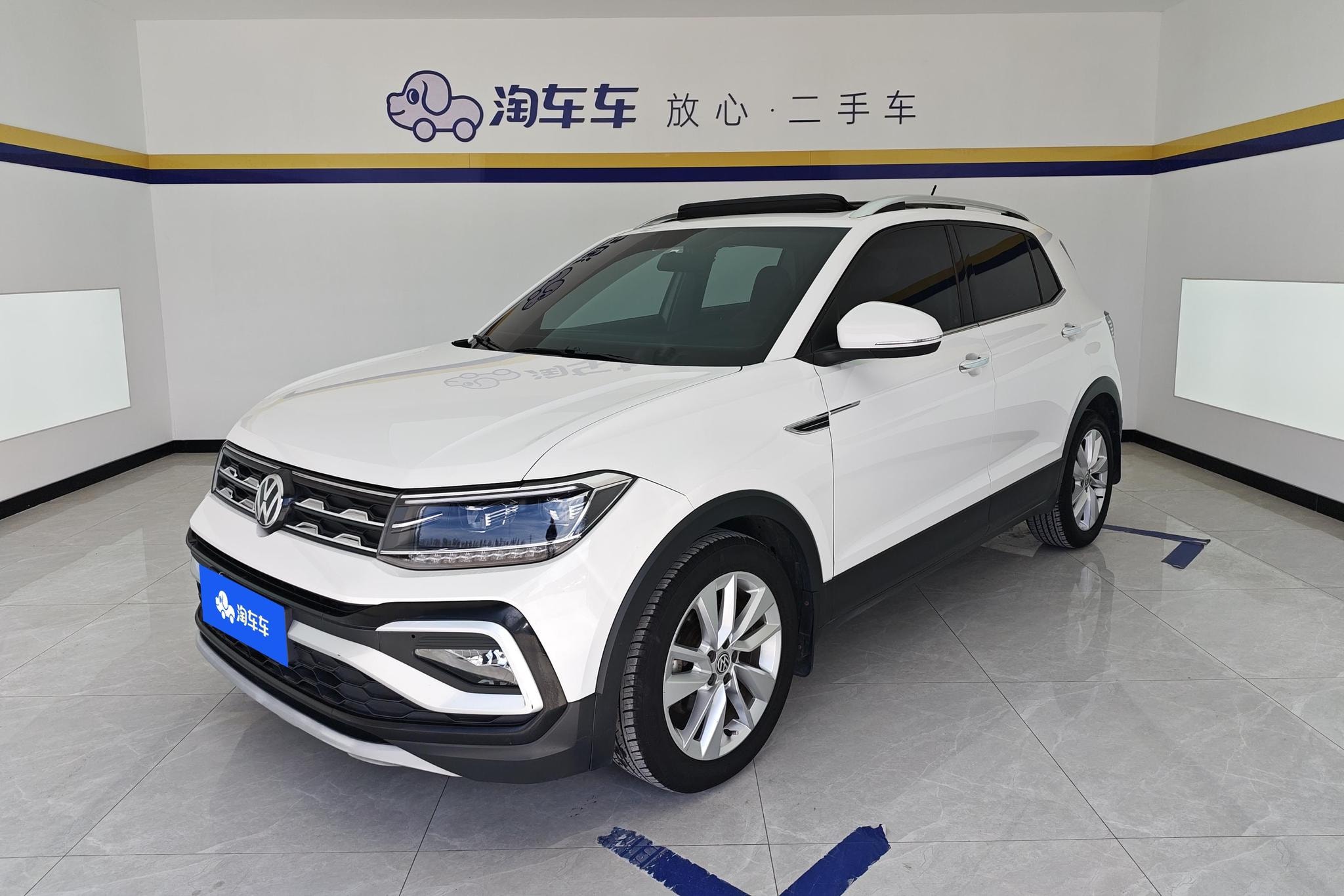 Main__Slider__Photo:undefined undefined 2019-0